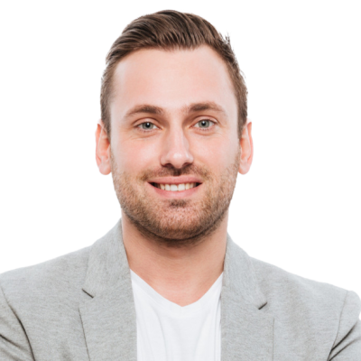 portrait-successful-man-having-stubble-posing-with-broad-smile-keeping-arms-folded